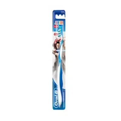 ORAL-B Cepillo Junior Star Wars 6-12 años